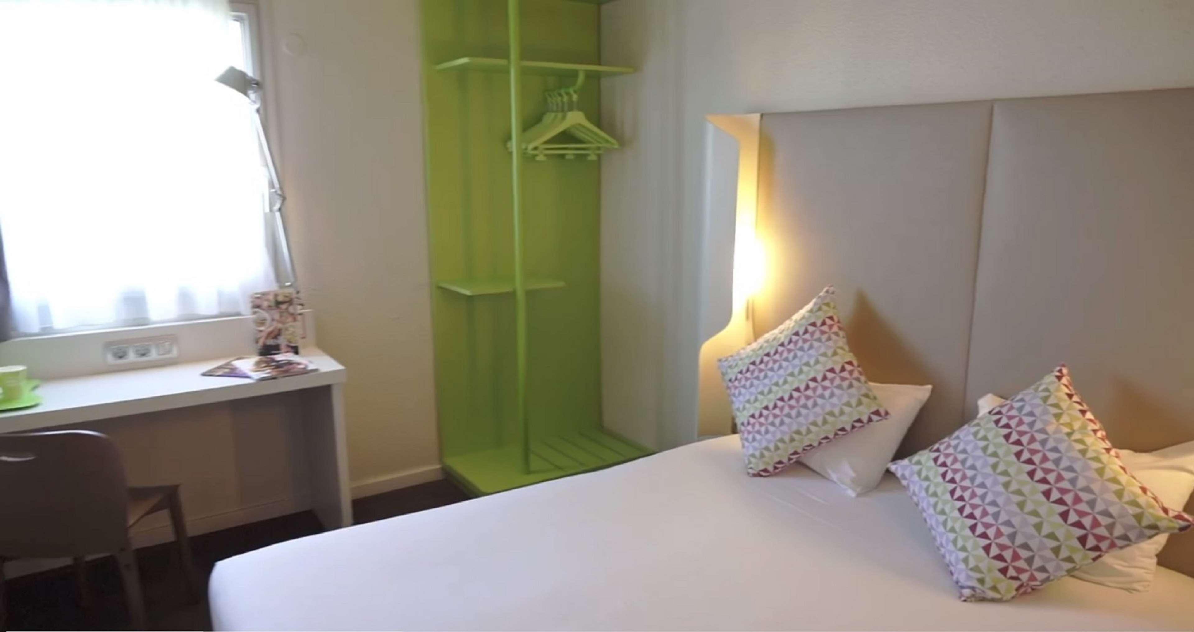 Hotel Campanile Paris Ouest - Gennevilliers Barbanniers Extérieur photo