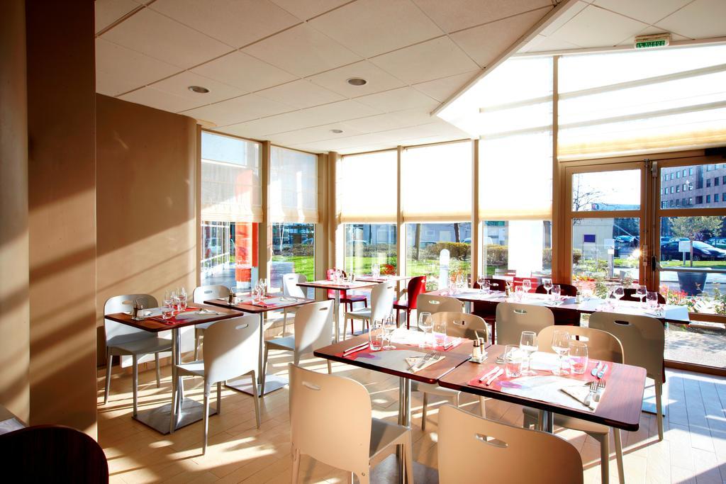 Hotel Campanile Paris Ouest - Gennevilliers Barbanniers Extérieur photo