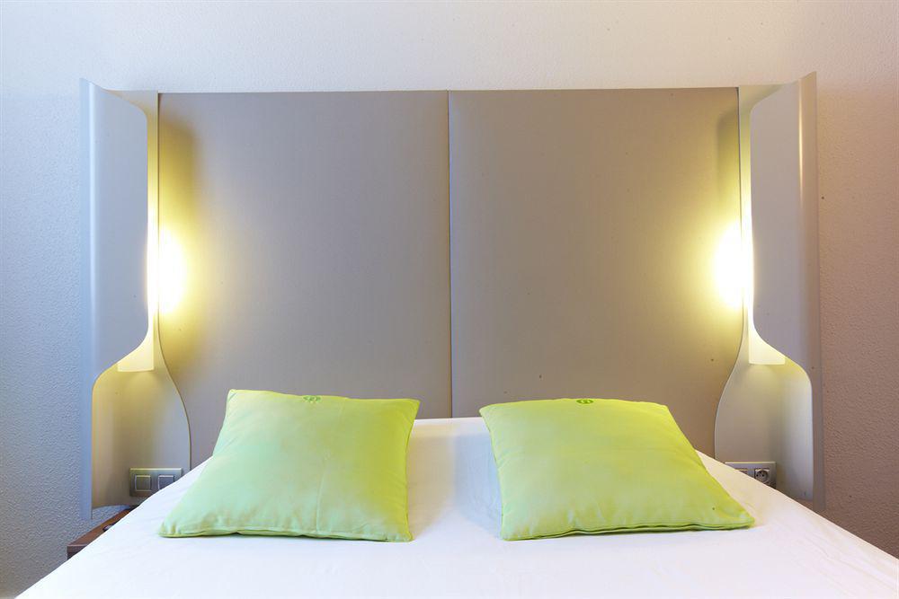 Hotel Campanile Paris Ouest - Gennevilliers Barbanniers Extérieur photo